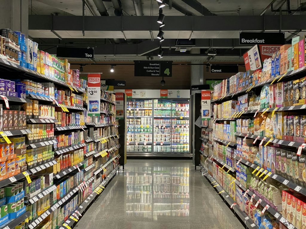 Slip and Fall Accident Lawyer in Bellerose – grocery store aisle