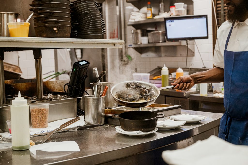 Workplace Accident Lawyer in Bellerose – worker in a commercial kitchen